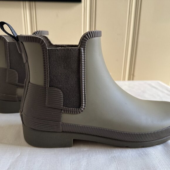 Hunter Refined Texture Block Chelsea Boots Olive Green Womens - Picture 6 of 6